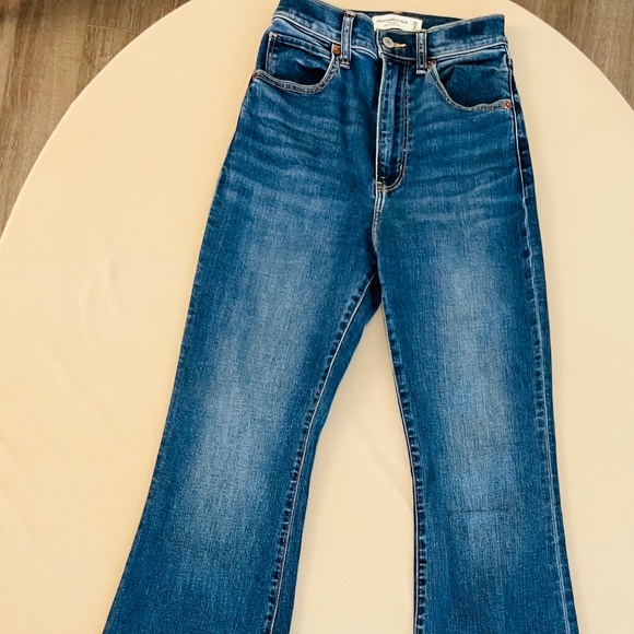 Abercrombie & Fitch Denim - Abercrombie & Fitch Curve Love Ultra High Rise Flare Jeans, size 0, long